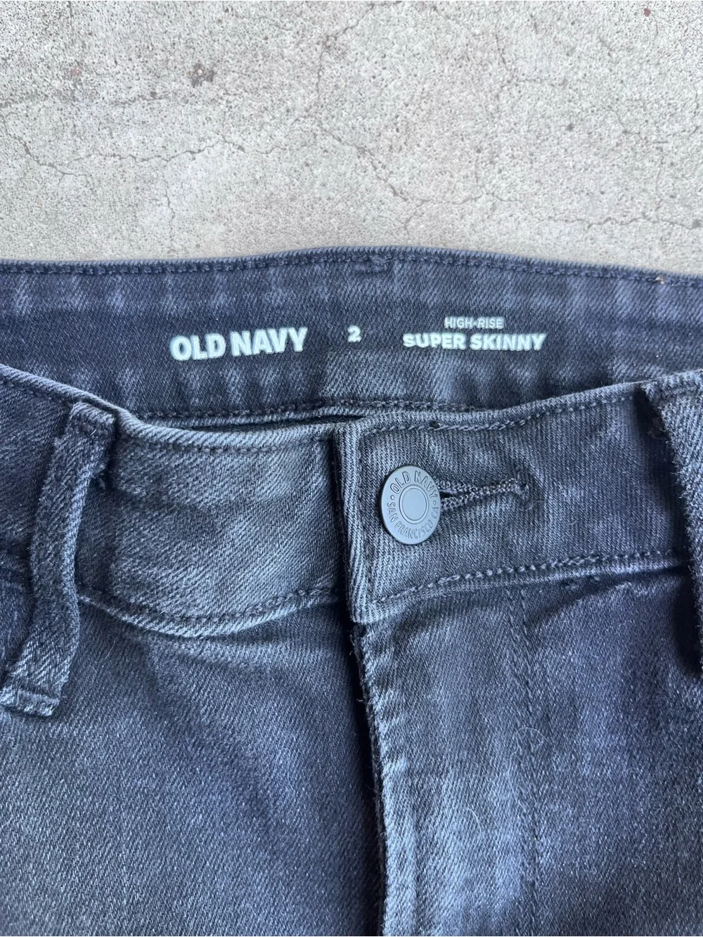 Old Navy Black Women's Skinny Jeans